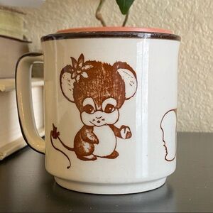 Vintage mug mouse and bread Japan